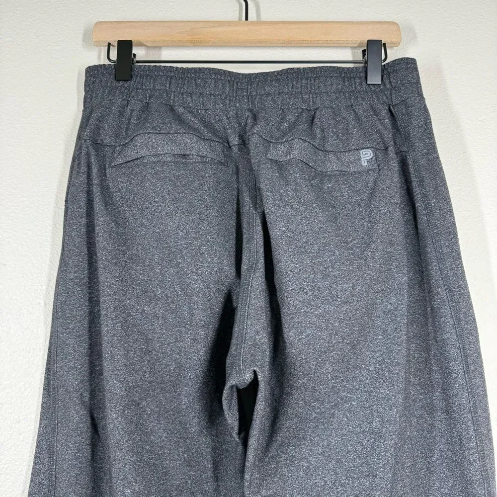 Unbranded public rec